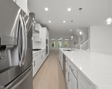 8120 Westside Boulevard - Photo Thumbnail 24