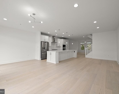 8120 Westside Boulevard - Photo Thumbnail 29