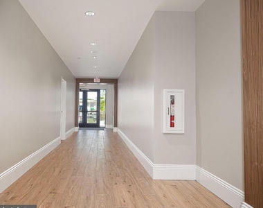 128 N Bond Street - Photo Thumbnail 13