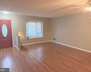 220 Ferring Court - Photo Thumbnail 2