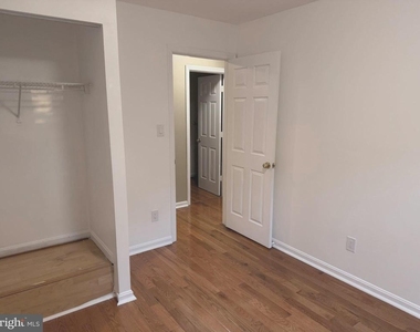 220 Ferring Court - Photo Thumbnail 20