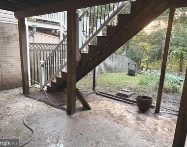 220 Ferring Court - Photo Thumbnail 31