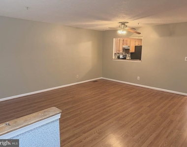 220 Ferring Court - Photo Thumbnail 3