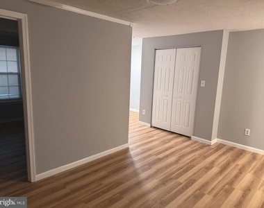 220 Ferring Court - Photo Thumbnail 26