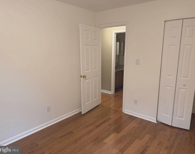 220 Ferring Court - Photo Thumbnail 18