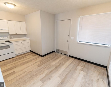 510 S Main Street - Photo Thumbnail 9