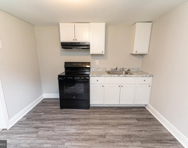 113 Davis Lane - Photo Thumbnail 11