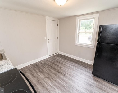 113 Davis Lane - Photo Thumbnail 13