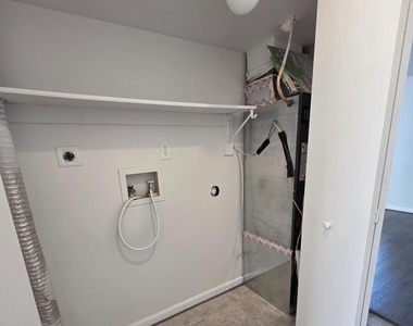 404 Trefoil Place - Photo Thumbnail 11