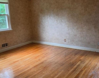 3109 Smith - Photo Thumbnail 8
