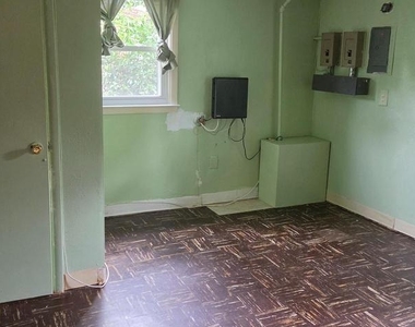 3109 Smith - Photo Thumbnail 11