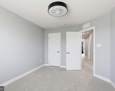 529 Swansea Drive - Photo Thumbnail 17