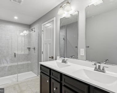 529 Swansea Drive - Photo Thumbnail 24