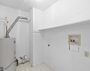 251 N Caroline Place - Photo Thumbnail 21