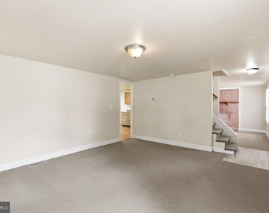 4 Thorn Street - Photo Thumbnail 19