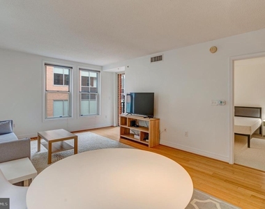 915 E Street Nw - Photo Thumbnail 5