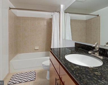 915 E Street Nw - Photo Thumbnail 21