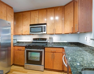 915 E Street Nw - Photo Thumbnail 24