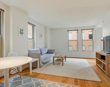 915 E Street Nw - Photo Thumbnail 6