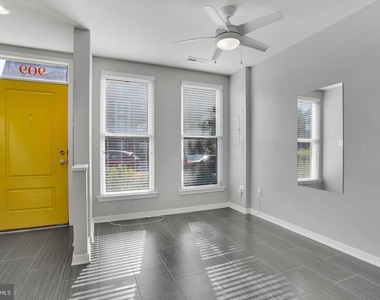 909 5th Street Se - Photo Thumbnail 27