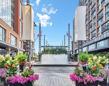 350 G Street Sw - Photo Thumbnail 24