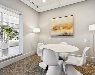 350 G Street Sw - Photo Thumbnail 18