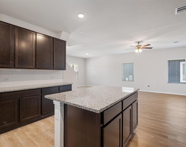 313 Timber Brook Dr - Photo Thumbnail 12