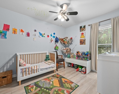 2509 Redleaf Ln - Photo Thumbnail 13