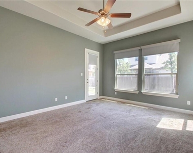 810 Wilson Ranch Pl - Photo Thumbnail 16