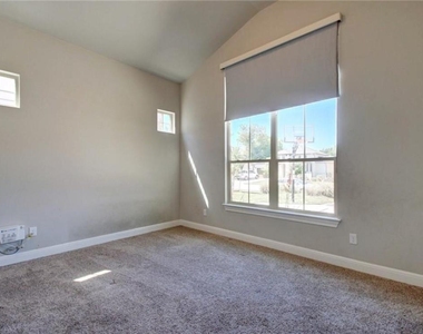 810 Wilson Ranch Pl - Photo Thumbnail 21