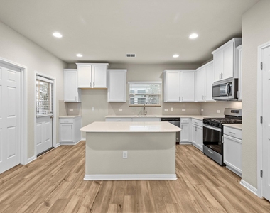 1156 Autumn Heather Dr - Photo Thumbnail 5