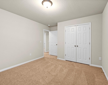 1156 Autumn Heather Dr - Photo Thumbnail 21