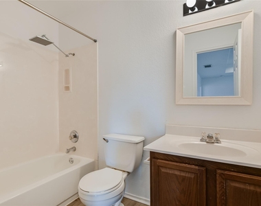 1628 Poppy Seed Ln - Photo Thumbnail 13
