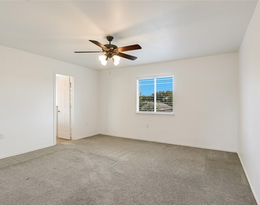 1628 Poppy Seed Ln - Photo Thumbnail 9
