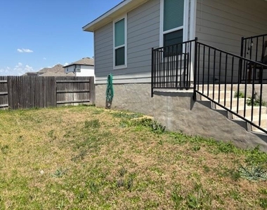 404 Black Opal Dr - Photo Thumbnail 36