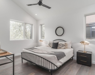 915 Tillery St - Photo Thumbnail 22