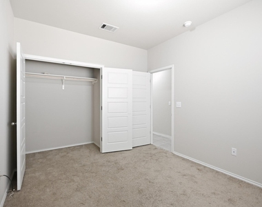 1733 Davidson Ranch Dr - Photo Thumbnail 23