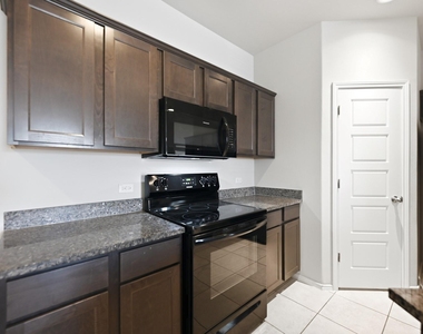1733 Davidson Ranch Dr - Photo Thumbnail 6