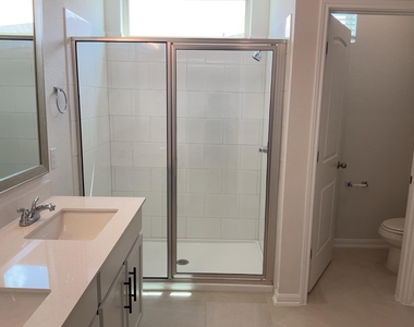 2208 Cornfield Dr - Photo Thumbnail 11