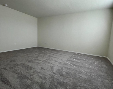 51 Pacific Loon St - Photo Thumbnail 15