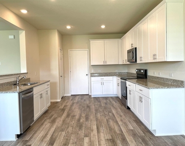 51 Pacific Loon St - Photo Thumbnail 3