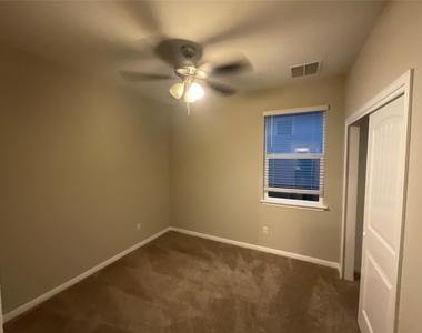 142 Jubilee Dr - Photo Thumbnail 20