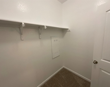 142 Jubilee Dr - Photo Thumbnail 27