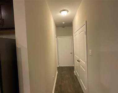 142 Jubilee Dr - Photo Thumbnail 10