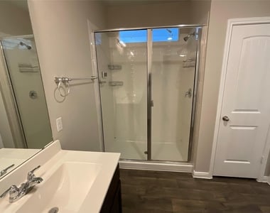142 Jubilee Dr - Photo Thumbnail 25