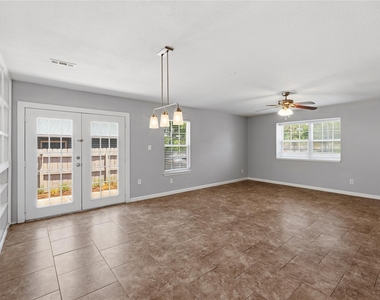 7000 Shannon Dr - Photo Thumbnail 19