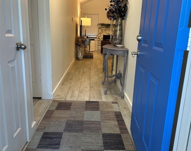 1010 Bodgers Dr - Photo Thumbnail 1