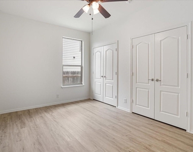200 Rudy Ln - Photo Thumbnail 7