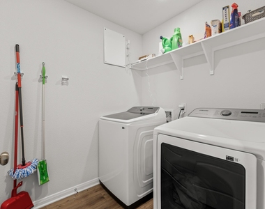242 Boatright Blvd - Photo Thumbnail 11