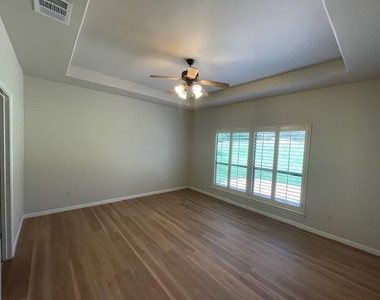15308 Gebron Dr - Photo Thumbnail 16